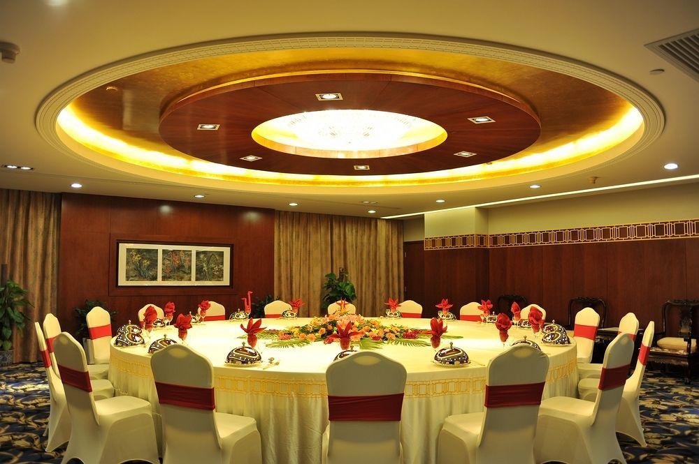 Jin Jiang Pine City Hotel Shanghai Exteriör bild
