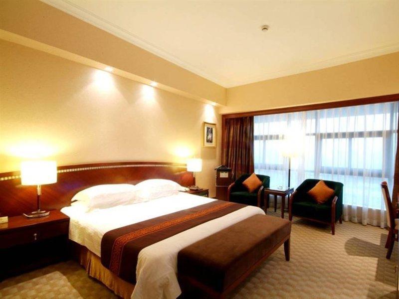 Jin Jiang Pine City Hotel Shanghai Exteriör bild