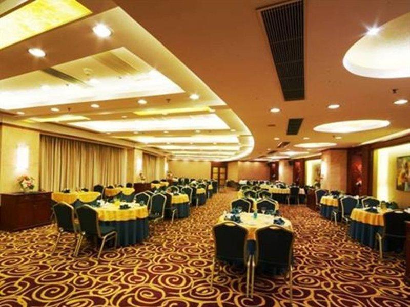 Jin Jiang Pine City Hotel Shanghai Exteriör bild