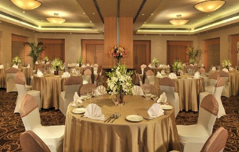 Jin Jiang Pine City Hotel Shanghai Exteriör bild
