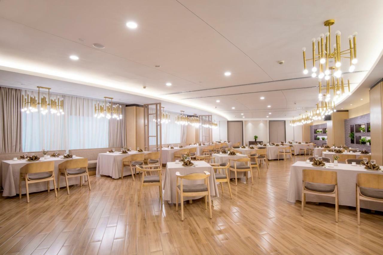 Jin Jiang Pine City Hotel Shanghai Exteriör bild